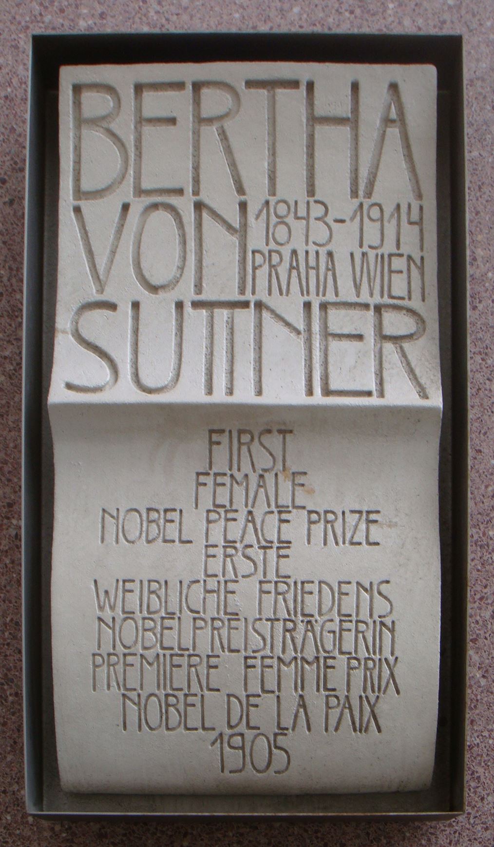 Suttner-Gedenktafel in Brüssel