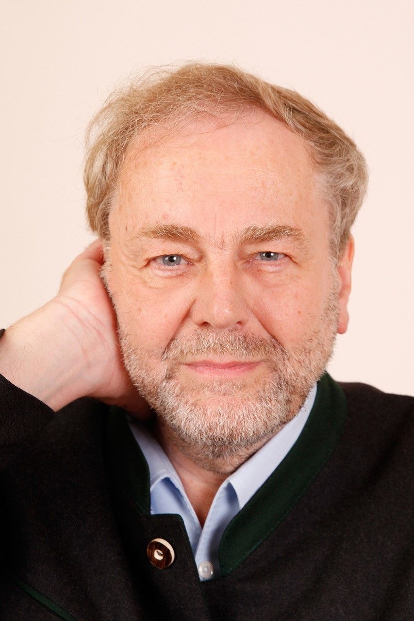Portrait MMag. Martin Kapeller